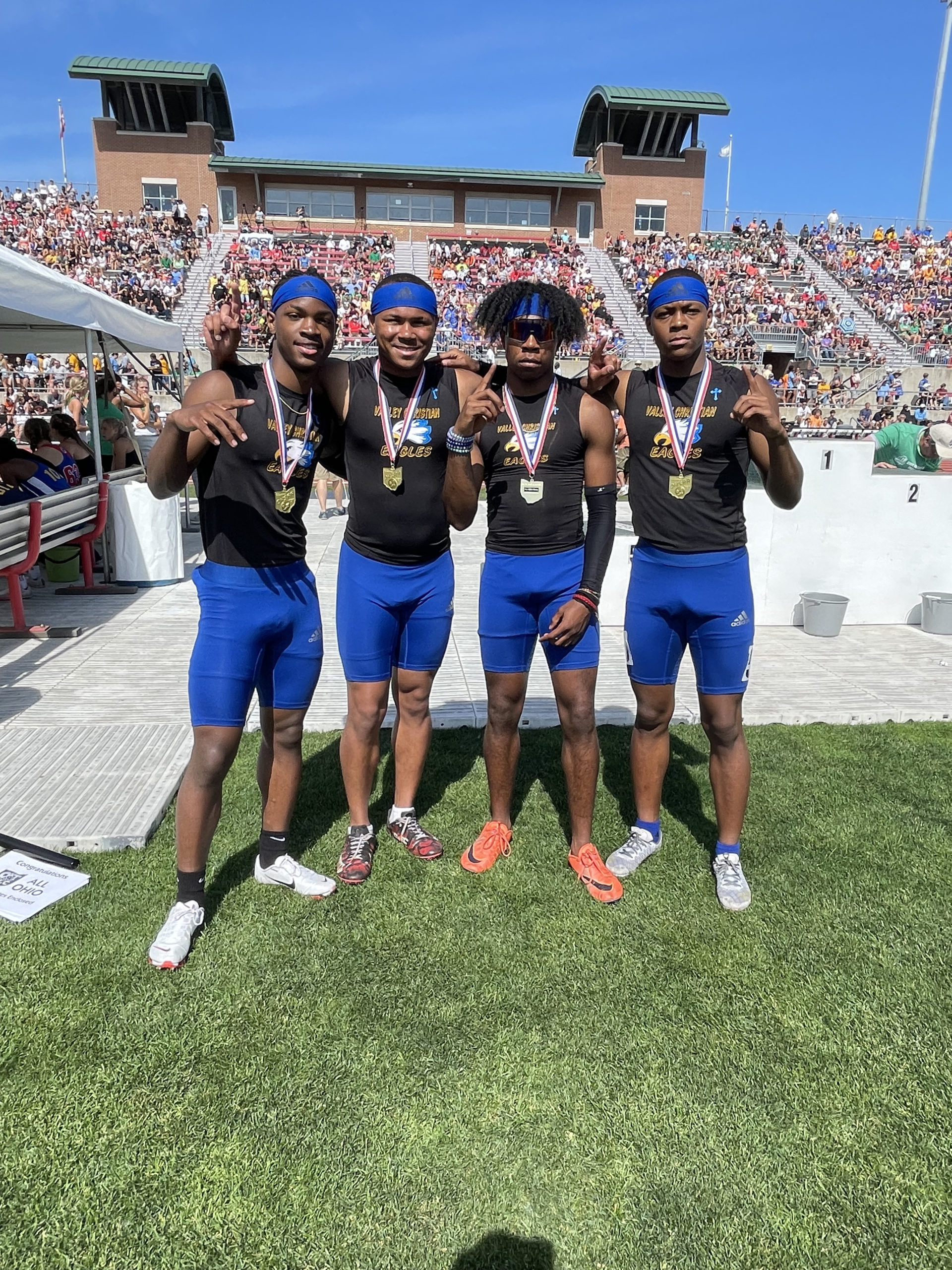 Valley Christian Boys Bring Home Gold in D3 4 x 100 Meter Relay